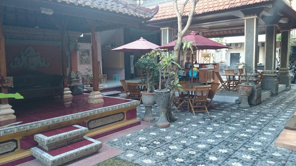 Agus Beach Inn Kuta  Luaran gambar