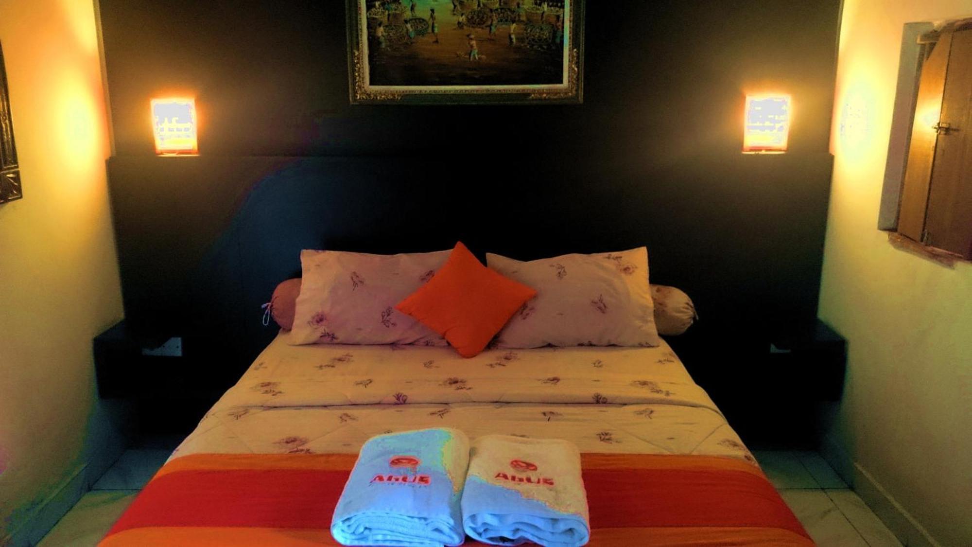 Agus Beach Inn Kuta  Bilik gambar