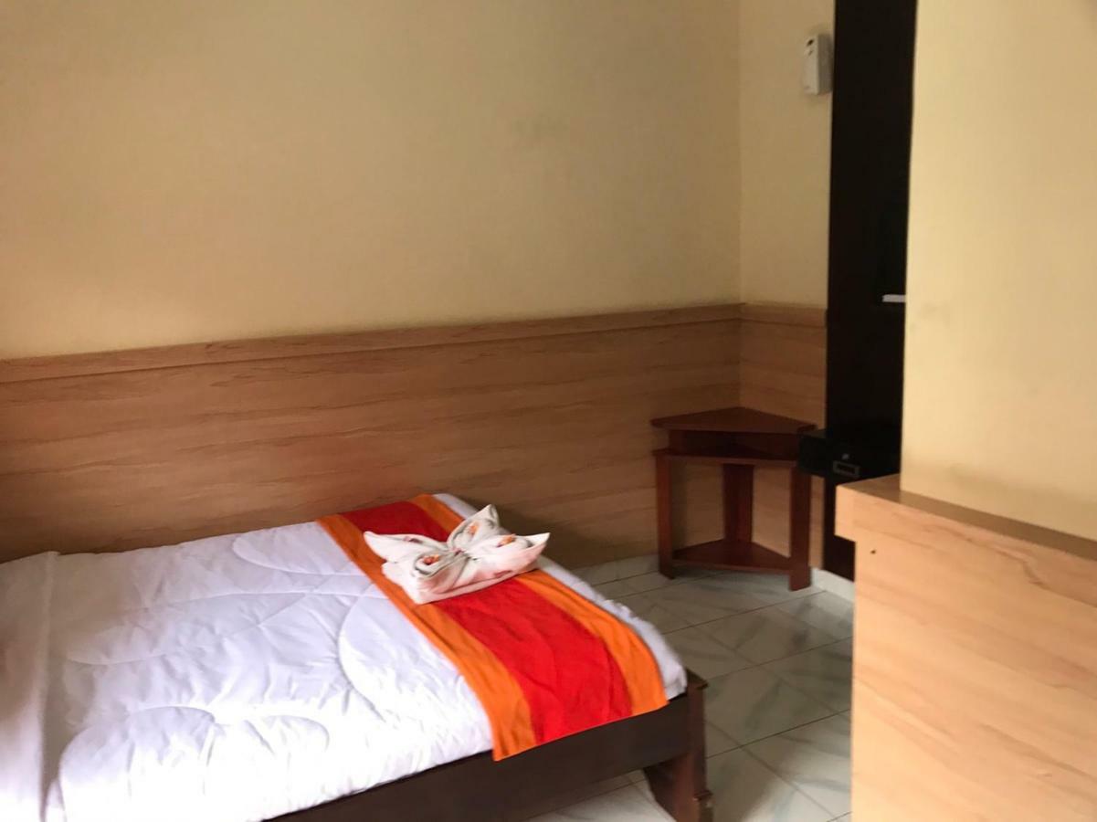 Agus Beach Inn Kuta  Luaran gambar